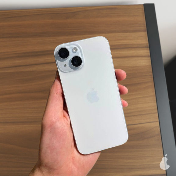 iPhone 15 normal - Image 3